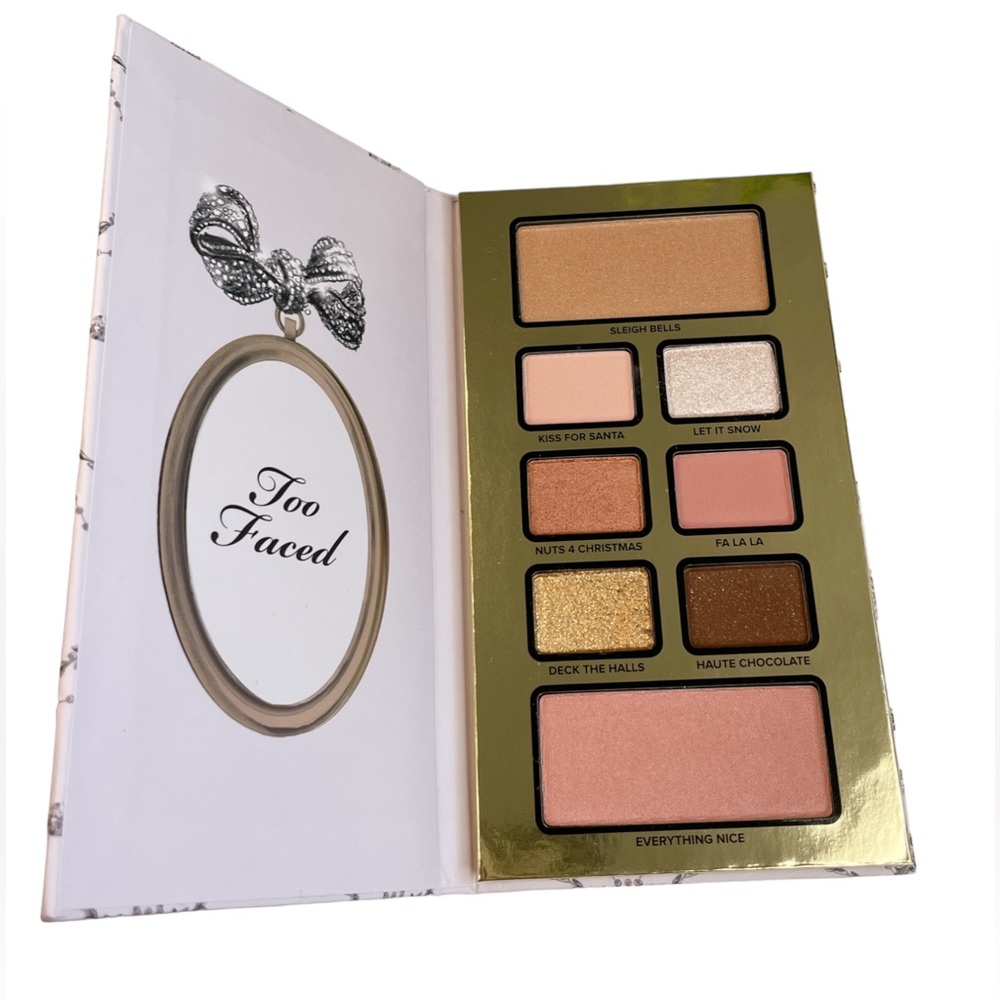 Too Faced Enchanced Wonderland Eyeshadow Palette - Picture 2 of 5